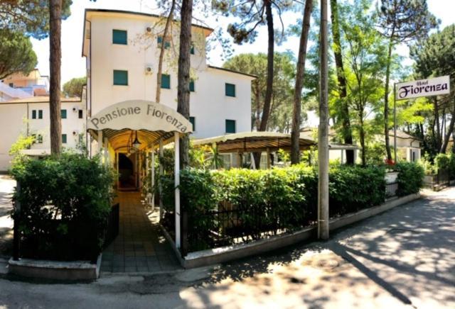 Hotel Fiorenza Milano Marittima Exterior foto